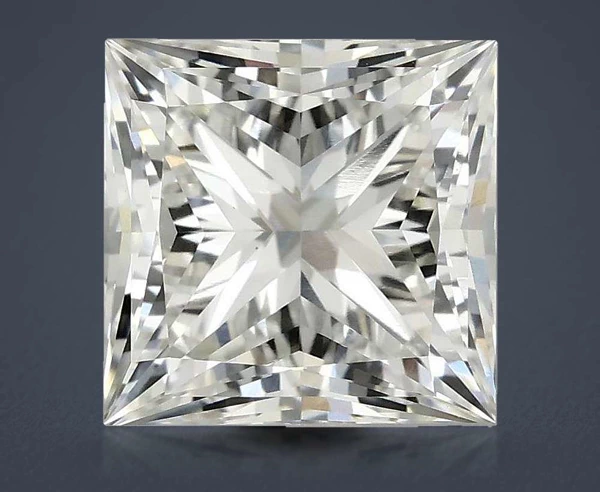 2.06 Carat · G · VS1 Rare Carat Ideal Cut