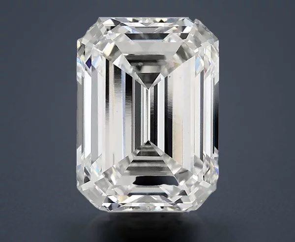 2.89 Carat · E · VS1 Rare Carat Ideal Cut