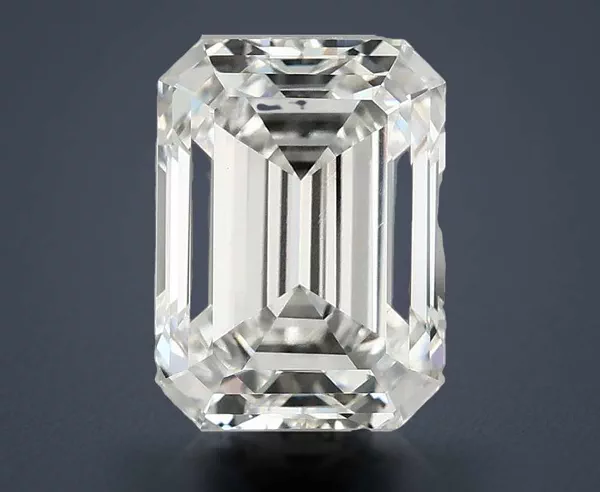 4.02 Carat · F · VS2 Rare Carat Ideal Cut
