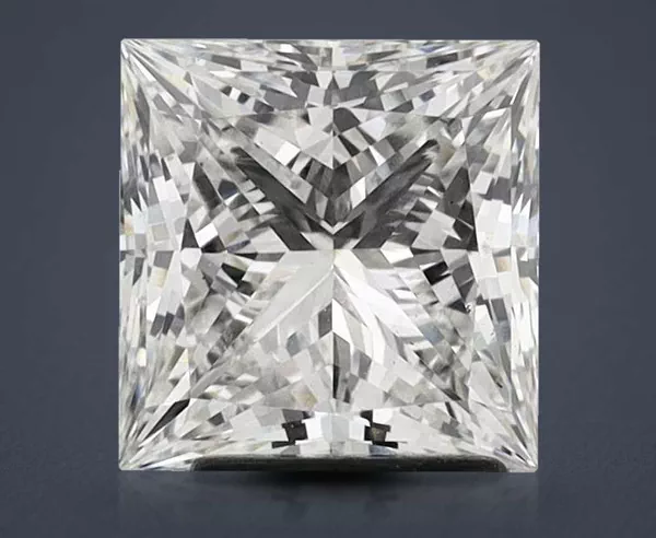 2.9 Carat · G · VS1 Rare Carat Ideal Cut