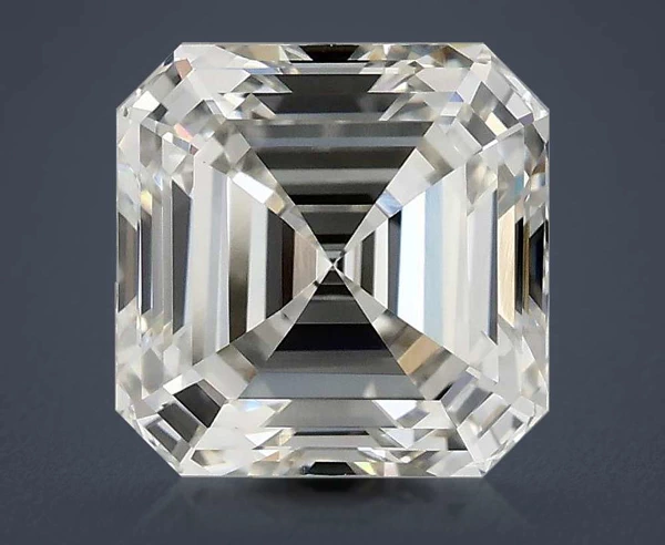 3.02 Carat · G · VVS2 Rare Carat Ideal Cut