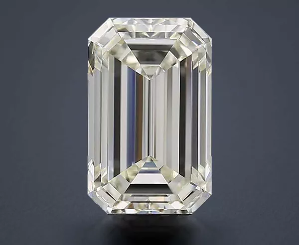 5.02 Carat · I · VVS2 Rare Carat Ideal Cut