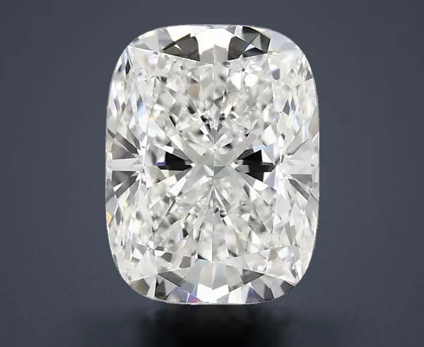 4.57 Carat · F · VVS2 Rare Carat Ideal Cut