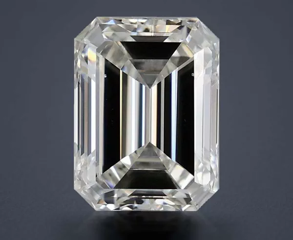 1.36 Carat · G · VS2 Rare Carat Ideal Cut