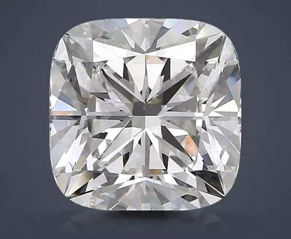 5.59 Carat · G · VVS2 Rare Carat Ideal Cut