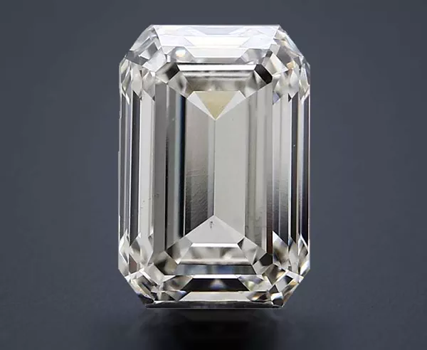 3.02 Carat · H · VS1 Rare Carat Ideal Cut