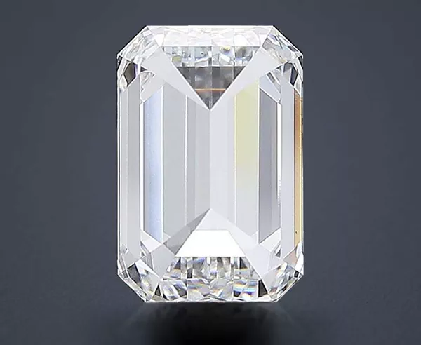 4.28 Carat · D · VS1 Rare Carat Ideal Cut