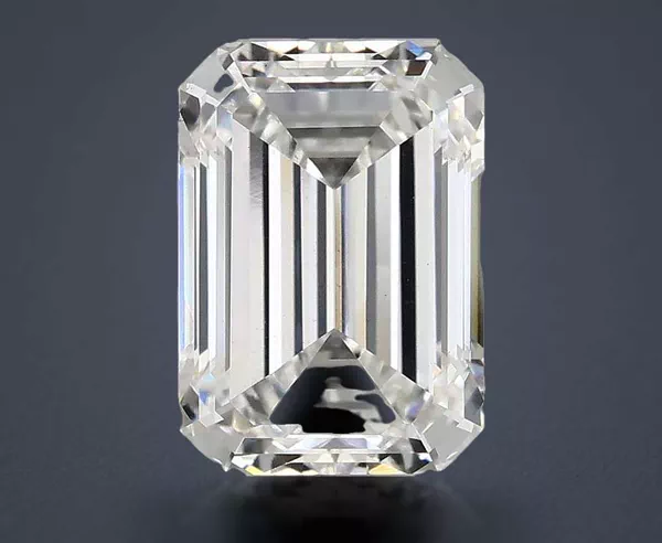 3.3 Carat · F · VS2 Rare Carat Ideal Cut