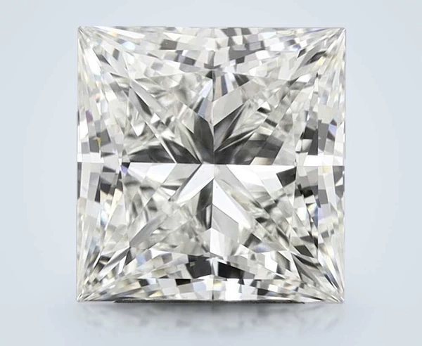 3.33 Carat · G · VS1 Rare Carat Ideal Cut