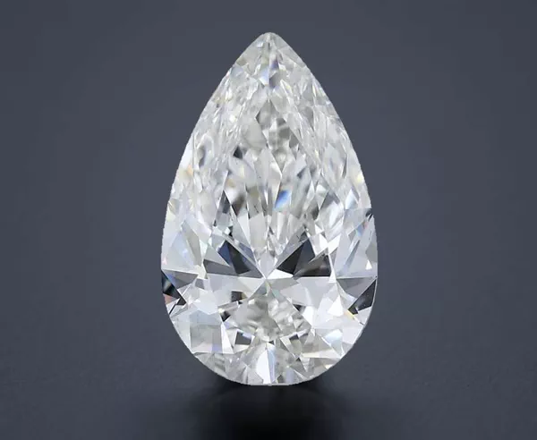2.81 Carat · F · VS2 Rare Carat Ideal Cut