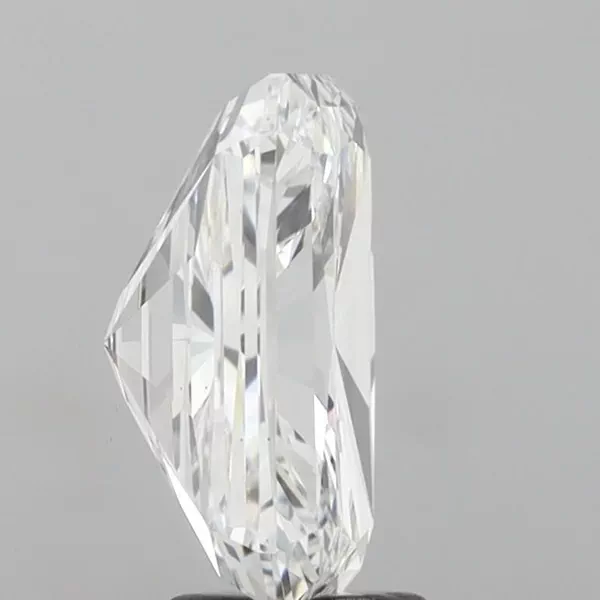 4.52 Carat · E · VS2 Rare Carat Ideal Cut