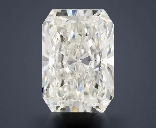 5.22 Carat · G · VS2 Rare Carat Ideal Cut