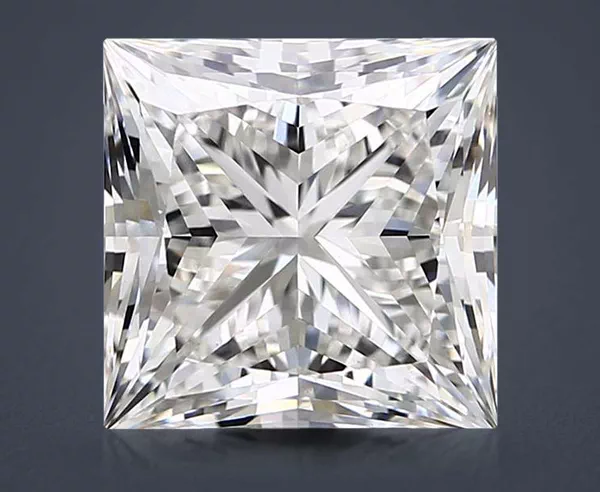 6.28 Carat · G · VS1 Rare Carat Ideal Cut