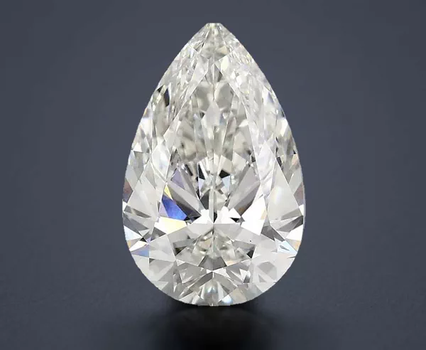 2.61 Carat · F · VVS2 Rare Carat Ideal Cut