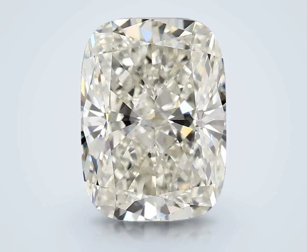 2.1 Carat · G · VVS2 Rare Carat Ideal Cut