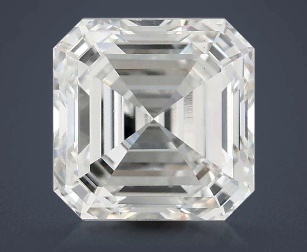 2.1 Carat · E · VS1 Rare Carat Ideal Cut