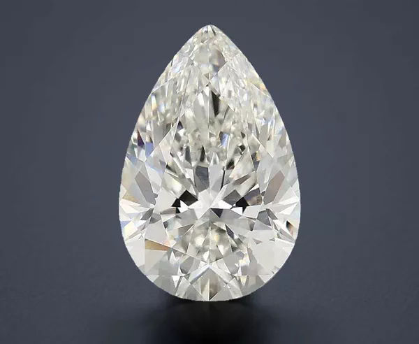 2.86 Carat · F · VVS2 Rare Carat Ideal Cut