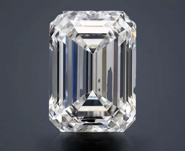 2.84 Carat · G · VS1 Rare Carat Ideal Cut