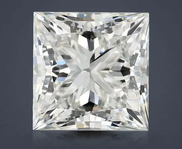 2.81 Carat · F · VS1 Rare Carat Ideal Cut