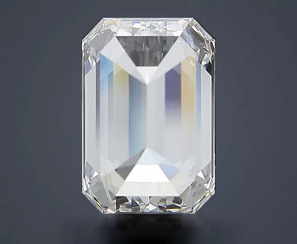 4.58 Carat · G · VVS2 Rare Carat Ideal Cut