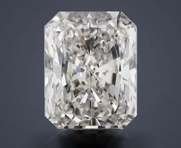 2.06 Carat · H · VS1 Rare Carat Ideal Cut