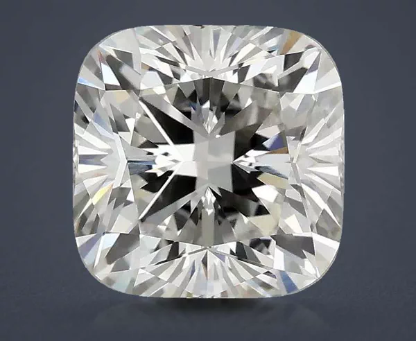 2.88 Carat · G · VS1 Rare Carat Ideal Cut