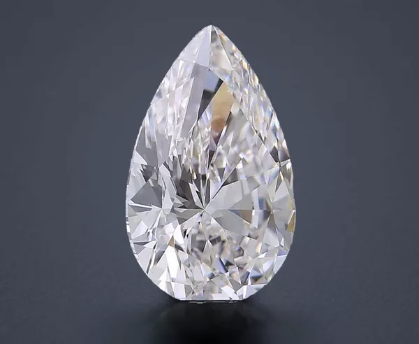 2.6 Carat · F · VVS1 Rare Carat Ideal Cut