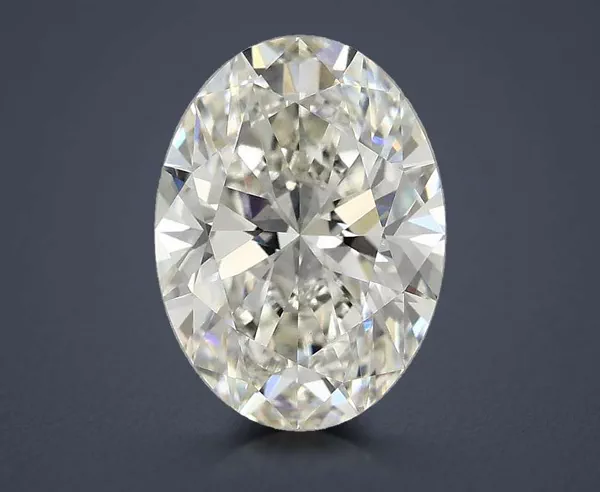 3.34 Carat · G · VVS2 Rare Carat Ideal Cut