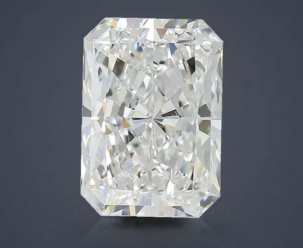 4.22 Carat · E · VVS2 Rare Carat Ideal Cut