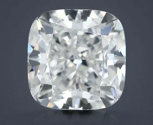 0.57 Carat · F · VS2 Rare Carat Ideal Cut