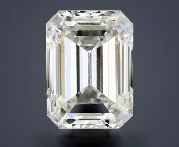 3.02 Carat · G · VVS2 Rare Carat Ideal Cut