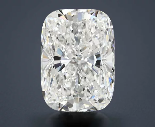 6.01 Carat · E · VVS2 Rare Carat Ideal Cut