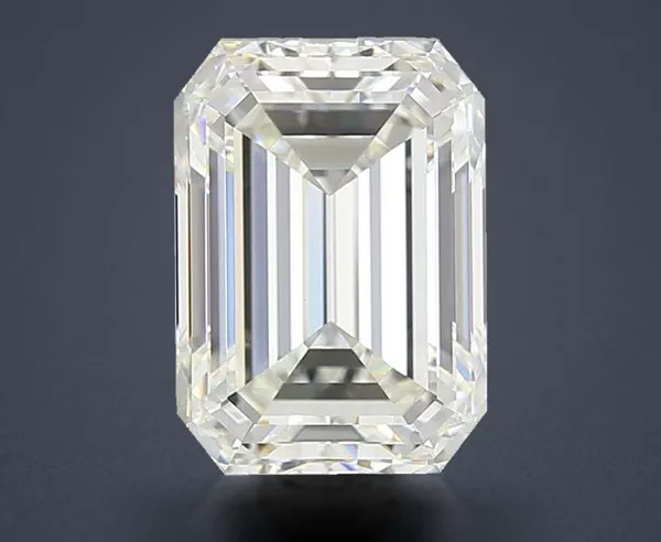 4.02 Carat · J · VS1 Rare Carat Ideal Cut