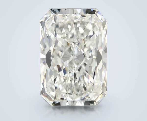 7.04 Carat · G · VVS2 Rare Carat Ideal Cut