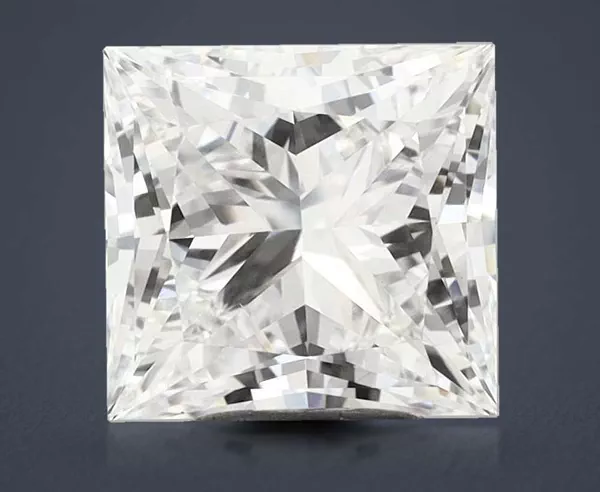 4.52 Carat · F · VS1 Rare Carat Ideal Cut
