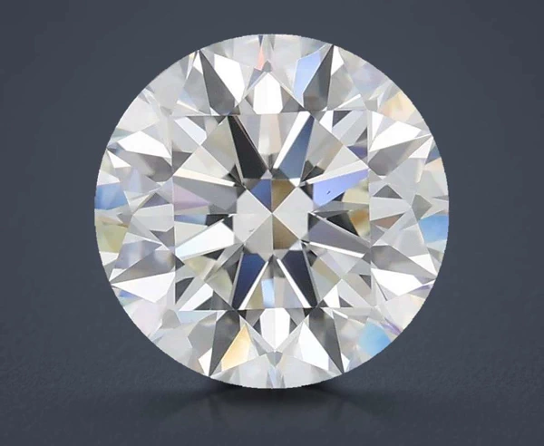 2.71 Carat · G · VS1 Rare Carat Ideal Cut