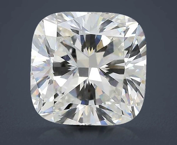 7.01 Carat · E · VS1 Rare Carat Ideal Cut
