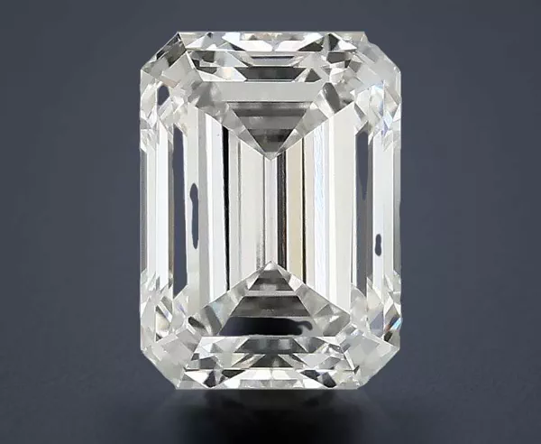 2 Carat · F · VS1 Rare Carat Ideal Cut