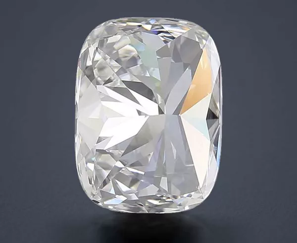 2.59 Carat · F · VVS1 Rare Carat Ideal Cut