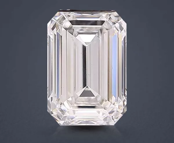 3.01 Carat · E · VS1 Rare Carat Ideal Cut