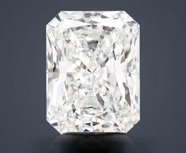 4.52 Carat · F · VS2 Rare Carat Ideal Cut