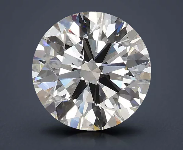 2.81 Carat · H · VS1 Rare Carat Ideal Cut