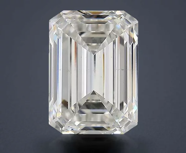 5 Carat · G · VS2 Rare Carat Ideal Cut
