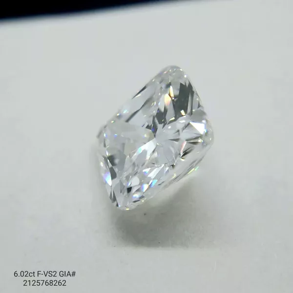 6.02 Carat · F · VS2 very good Cut