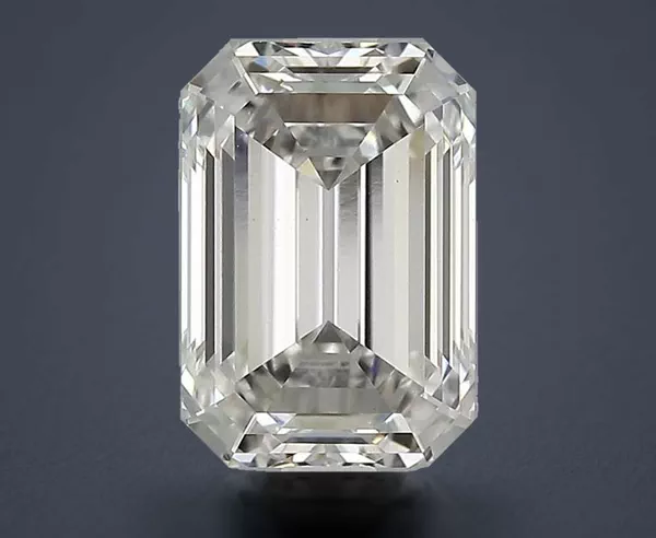 2.09 Carat · H · VS1 Rare Carat Ideal Cut