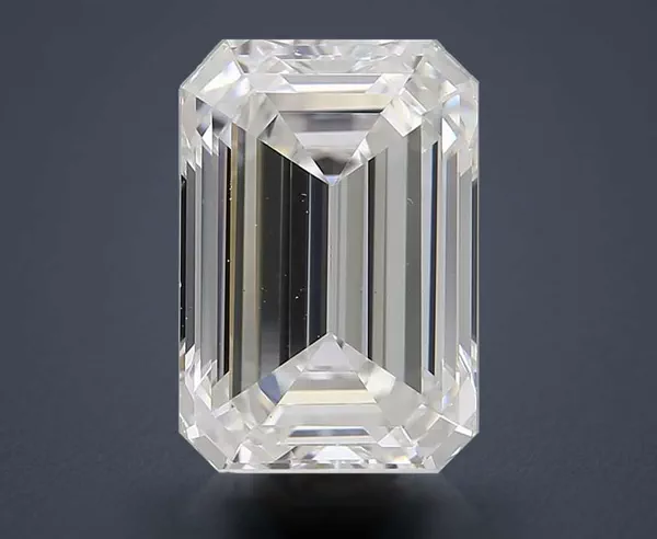 2.06 Carat · E · VVS2 Rare Carat Ideal Cut