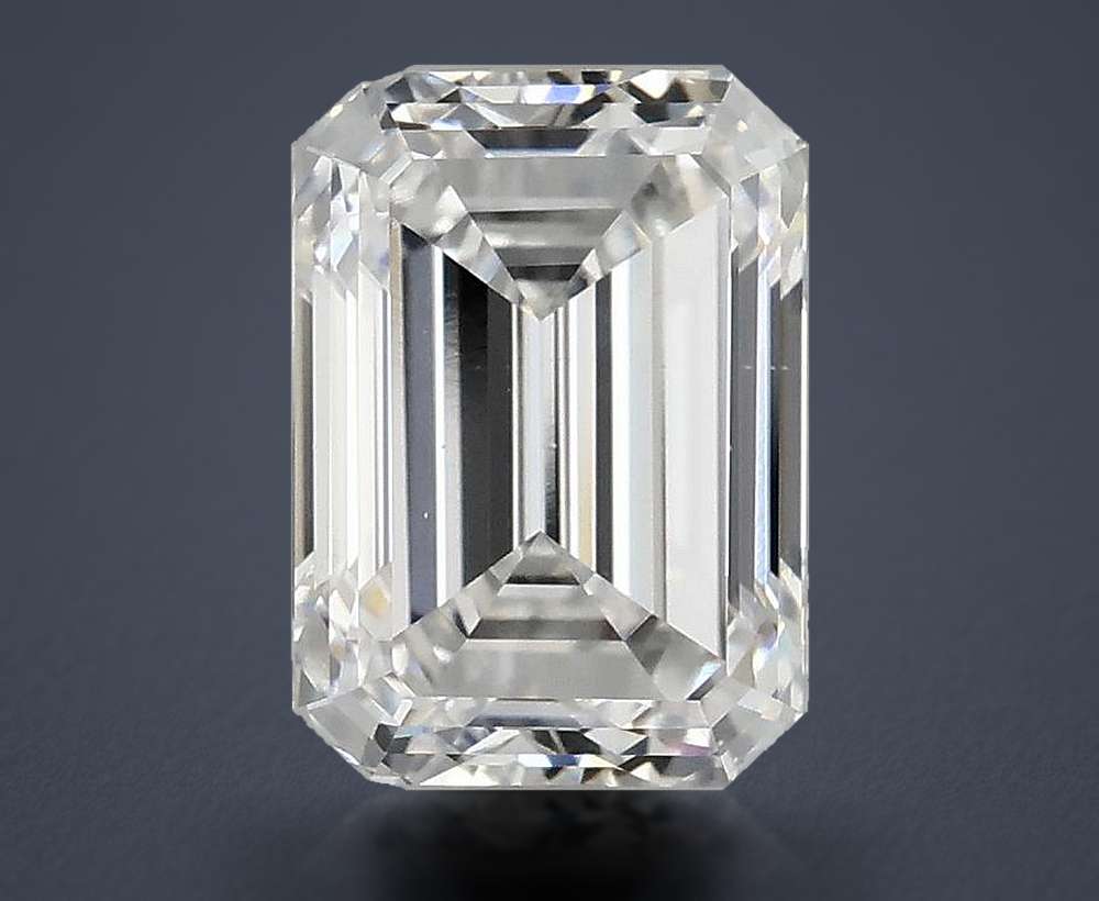 2.1 Carat · D · VS2 Rare Carat Ideal Cut