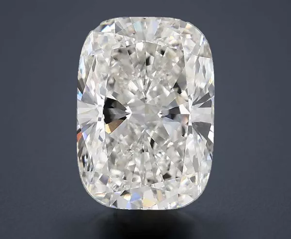 2.57 Carat · F · VS1 Rare Carat Ideal Cut