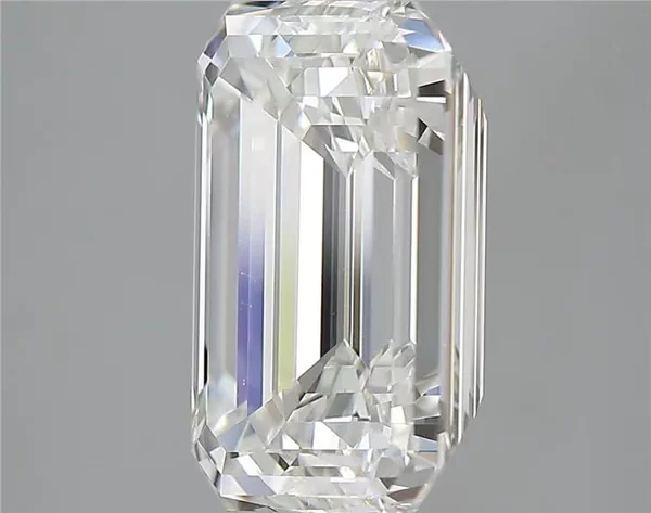7.01 Carat · G · VS2 Rare Carat Ideal Cut
