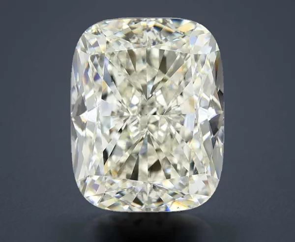 5.02 Carat · J · VS2 very good Cut